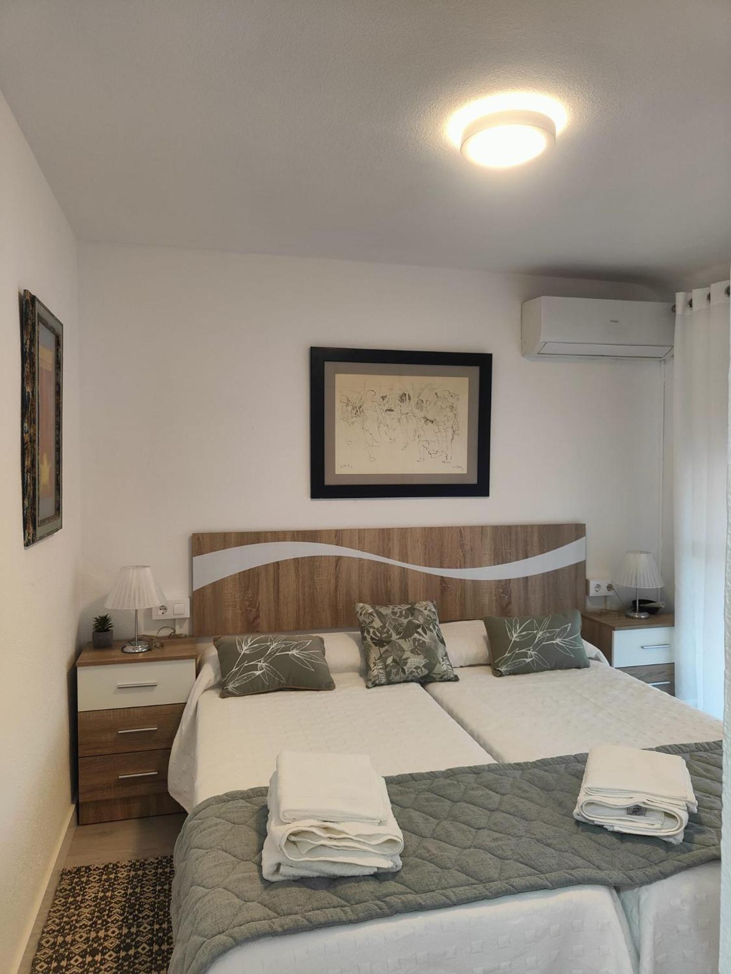 Apartament Agradable Duplex Terraza Virgen Del Rocio Sewilla Zewnętrze zdjęcie