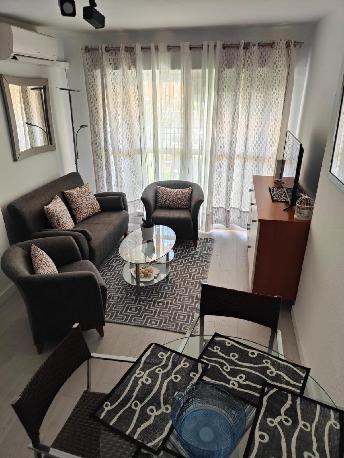 Apartament Agradable Duplex Terraza Virgen Del Rocio Sewilla Zewnętrze zdjęcie